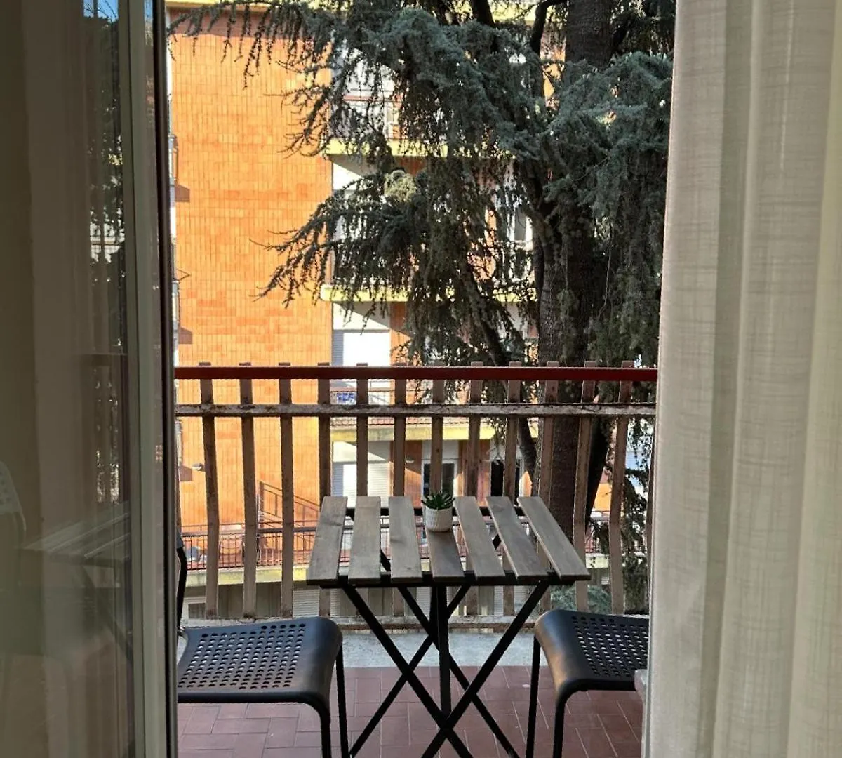 The Roman Guesthouse 0*, Rome Italy